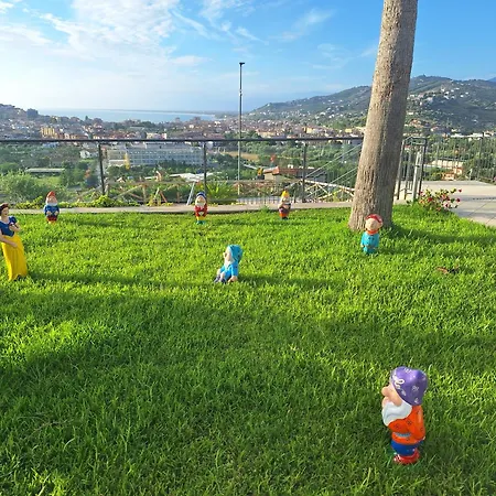 Marj & Jo 2* Agropoli